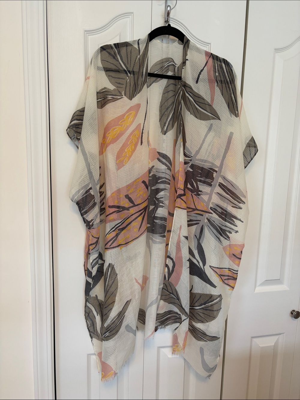 Lightweight Floral Sheer Wrap - Cream and Pink